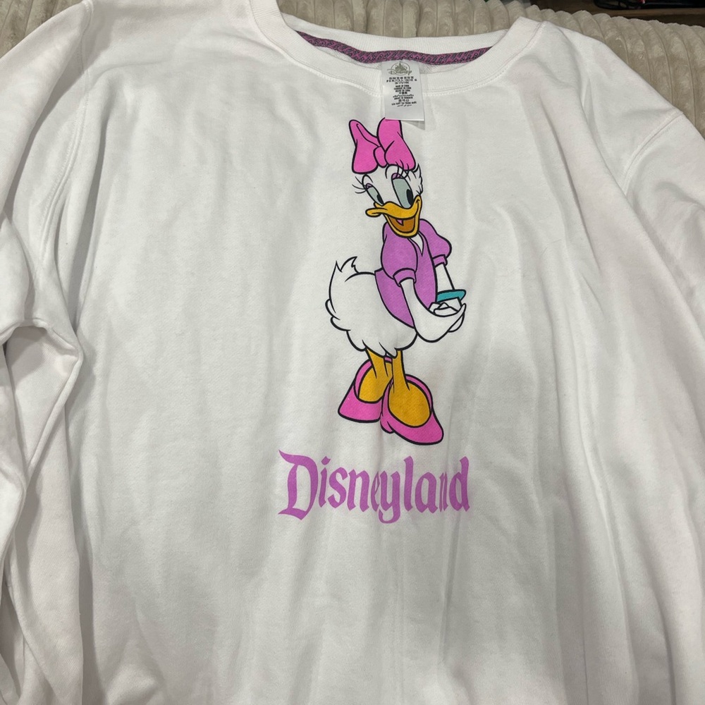 Disneyland Daisy Duck crew neck